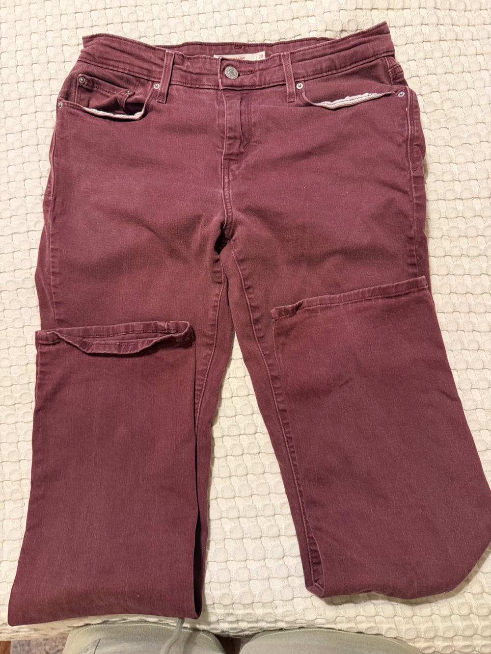Levi Maroon jeans - Casual Pocket Joggers